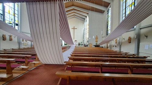 Erstes Arbeiten in und mit dem Kirchenraum